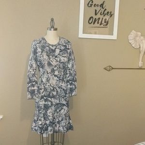 COPY - Selling this beautiful BCBG MaxAzaria dres…